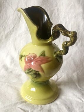 🪾Hull Pottery Pitcher Vase W6 Woodland Ewer MCM Green Twig Handle Vintage